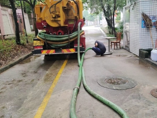 小车清理化油池2